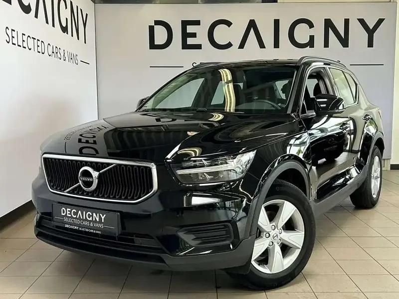 Noir Utilisé 2022 Volvo XC40 Momentum SUV | 23 695 € (Prix juste) - Image 1/4