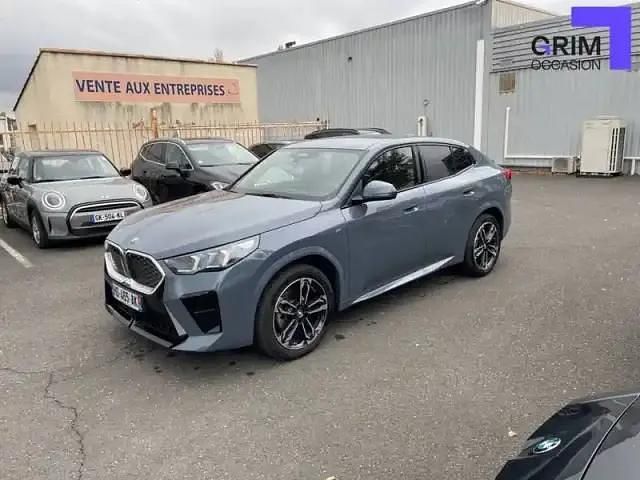 Storm bay metallic Occasion 2025 BMW iX2 Efficient Dynamics SUV | 37 999 € (Super prix) - Image 1/4