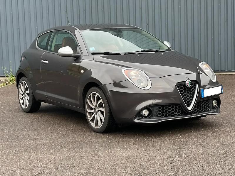 Utilisé 2016 Alfa Romeo MiTo Citadine | 4 990 € (Prix assez cher) - Image 1/4
