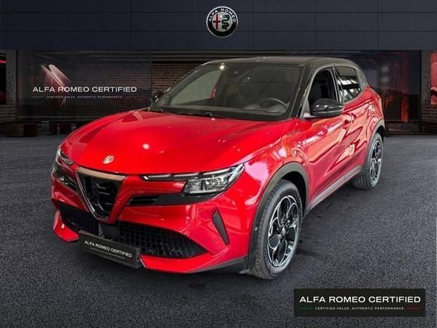 Noir Nouvelle 2025 Alfa Romeo Junior Edizione Speciale | 36 490 € (Prix juste) - Image 1/4
