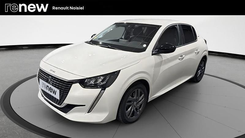 Blanc Utilisé 2022 Peugeot 208 Style Citadine | 11 990 € (Super prix) - Image 1/4