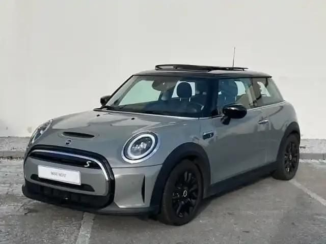 Moonwalk grey Occasion 2022 Mini Cooper SE Premium Plus Citadine | 21 500 € (Prix cher) - Image 1/4