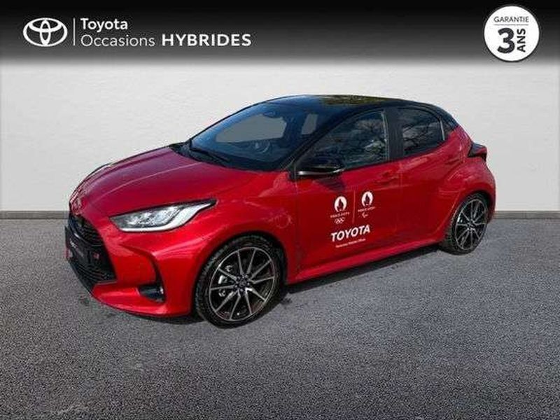 Utilisé 2024 Toyota Yaris Hybrid Sport Berline | 27 990 € (Prix cher) - Image 1/1