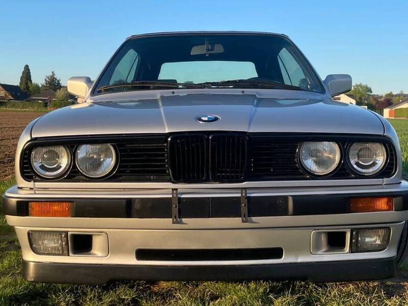 Gris Utilisé 1991 BMW 320 Cabriolet Cabriolet | 21 900 € - Image 1/4