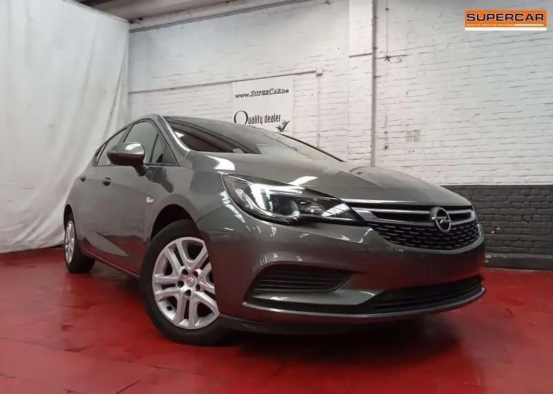 Gris Utilisé 2019 Opel Astra Berline | 13 900 € (Super prix) - Image 1/2