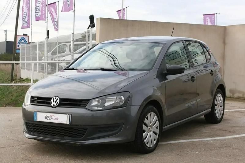 Gris Occasion 2012 VW Polo Trendline Berline | 6 490 € (Prix juste) - Image 1/4