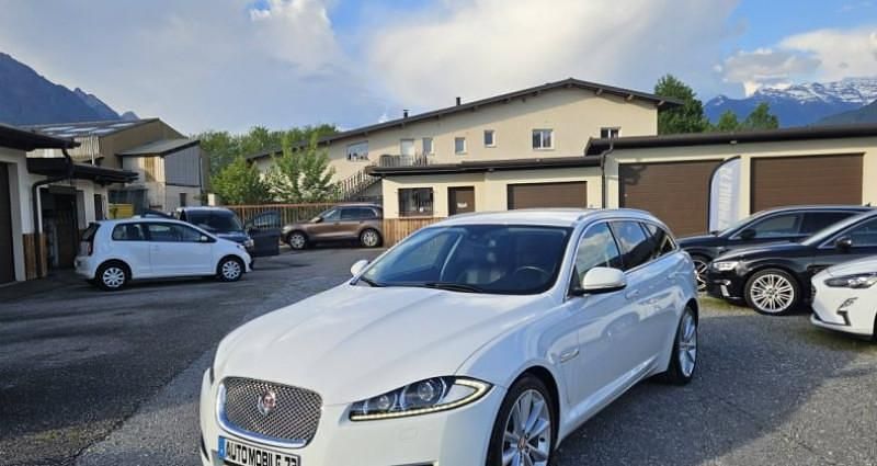Utilisé 2014 Jaguar XF Berline | 12 990 € - Image 1/4