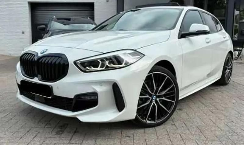 Blanc Utilisé 2024 BMW 118 M Sport Citadine | 28 410 € (Super prix) - Image 1/4