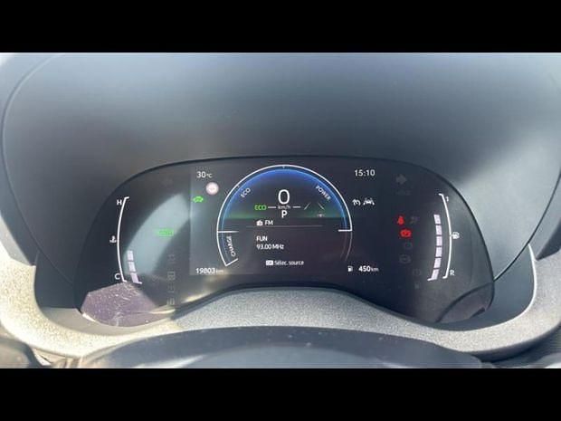 Blanc Utilisé 2024 Toyota Yaris Hybrid | 23 164 € (Bon prix) - Image 1/4