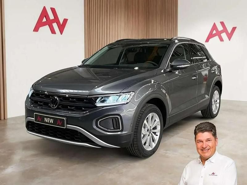 Gris Nouvelle 2025 VW T-Roc Life SUV | 30 990 € (Super prix) - Image 1/4