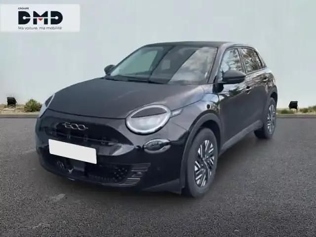 Onyx black Occasion 2025 Fiat 600 SUV | 25 990 € (Prix juste) - Image 1/4