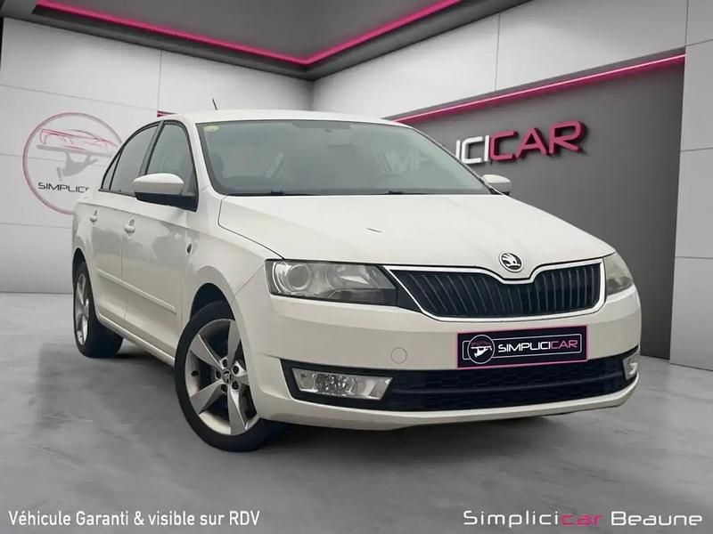 Blanc Occasion 2014 Skoda Rapid Elegance Berline | 7 480 € - Image 1/4
