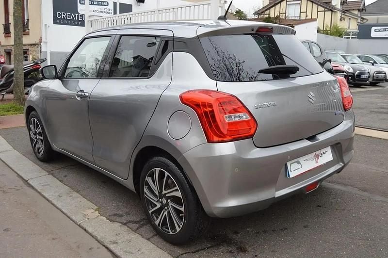 Occasion Suzuki Swift 84 ch (61 kW) 2022 Gris Berline