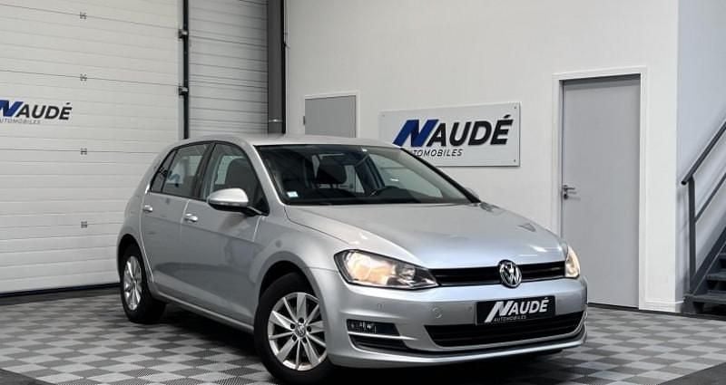 Utilisé 2016 VW Golf VII Trendline Berline | 11 990 € (Prix juste) - Image 1/4
