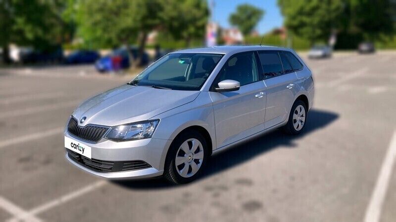 Gris Utilisé 2017 Skoda Fabia Clever Break | 9 257 € (Prix juste) - Image 1/4