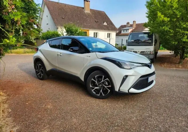 Blanc Utilisé 2020 Toyota C-HR SUV | 15 390 € - Image 1/4