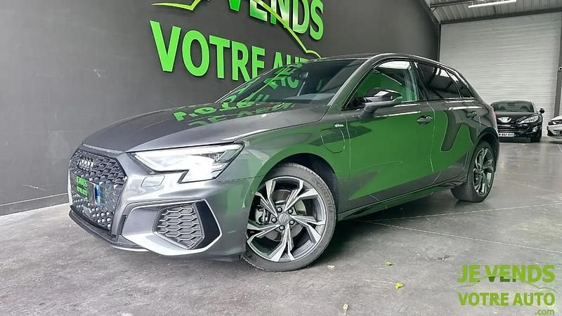 Gris Nouvelle 2024 Audi A3 e-tron Citadine | 38 490 € - Image 1/4