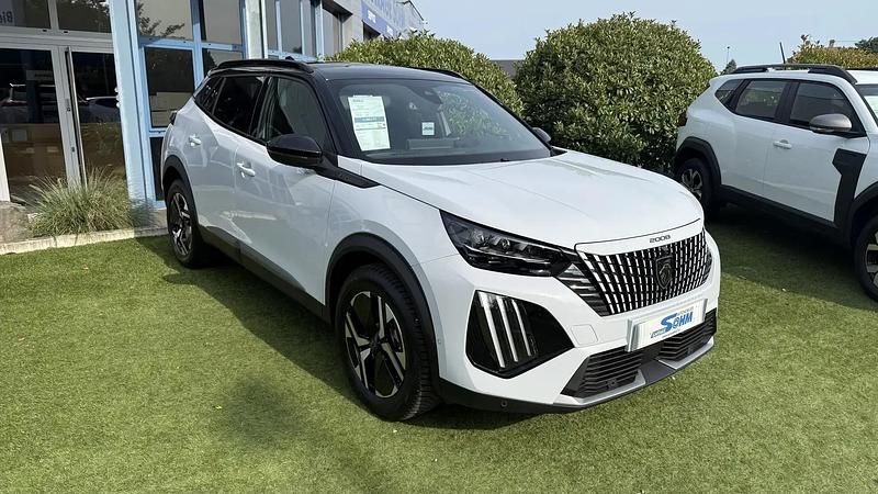Blanc Nouvelle 2025 Peugeot 2008 GT SUV | 30 980 € (Prix assez cher) - Image 1/4