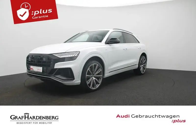Blanc Utilisé 2023 Audi Q8 S-Line SUV | 75 380 € (Prix juste) - Image 1/4