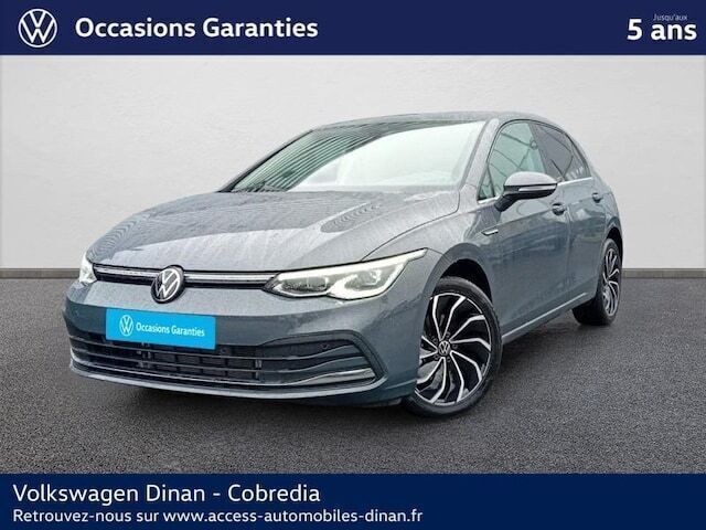 Gris Utilisé 2024 VW Golf VIII Style | 31 590 € (Prix juste) - Image 1/4