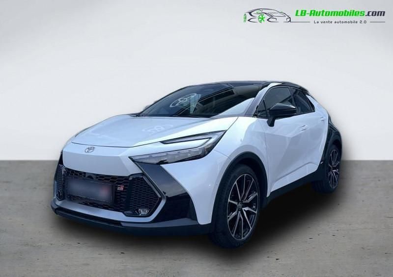 Utilisé 2024 Toyota C-HR SUV | 43 000 € - Image 1/4