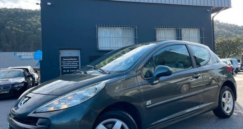 Utilisé 2007 Peugeot 207 Citadine | 3 990 € (Prix juste) - Image 1/4