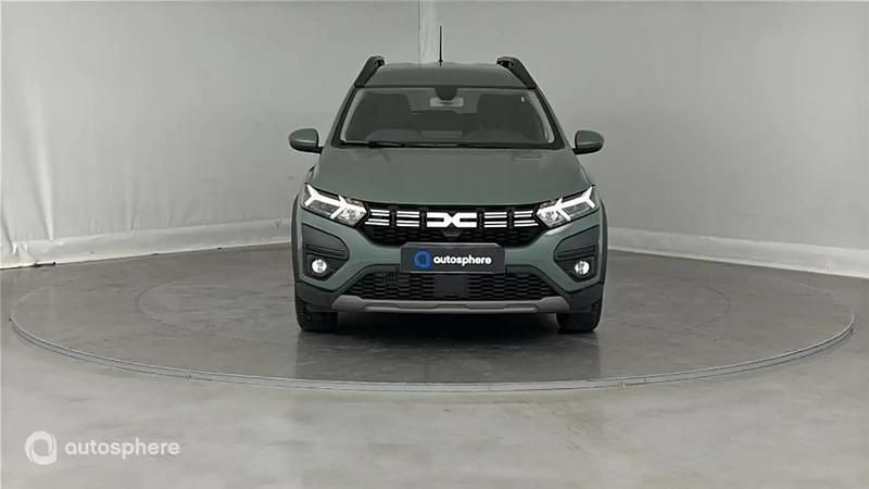 Occasion Dacia Jogger Expression 111 ch (81 kW) 2023 Vert Monospace