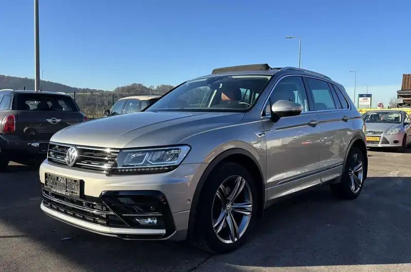 Gris Utilisé 2018 VW Tiguan R-line SUV | 26 990 € (Prix assez cher) - Image 1/4