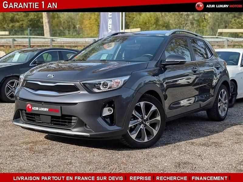 Gris Occasion 2019 Kia Stonic SUV | 16 990 € (Prix assez cher) - Image 1/4
