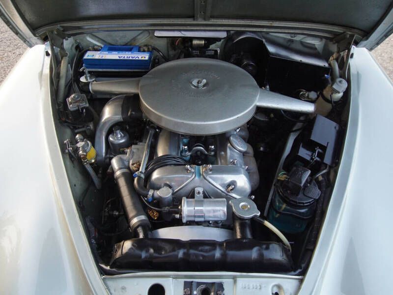Image 4/4