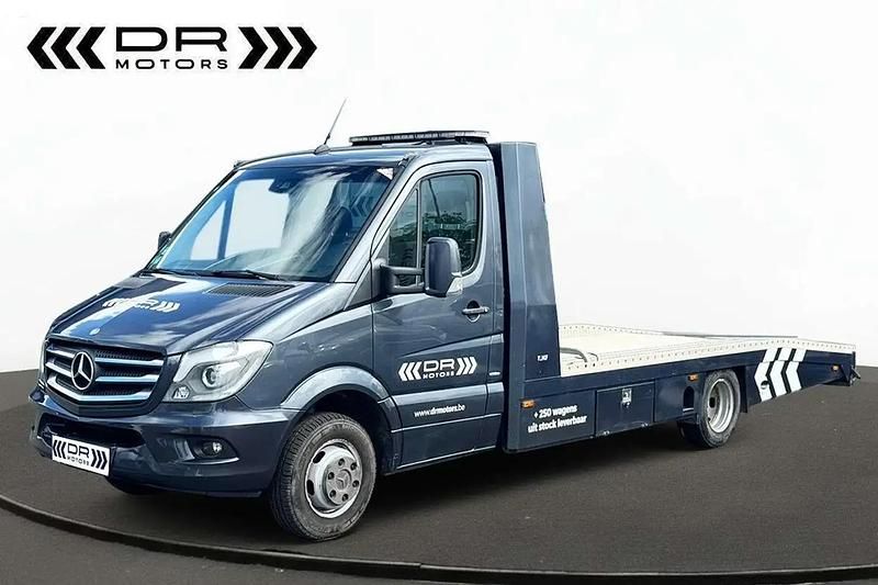 Gris Utilisé 2015 Mercedes Sprinter Van | 34 995 € - Image 1/4