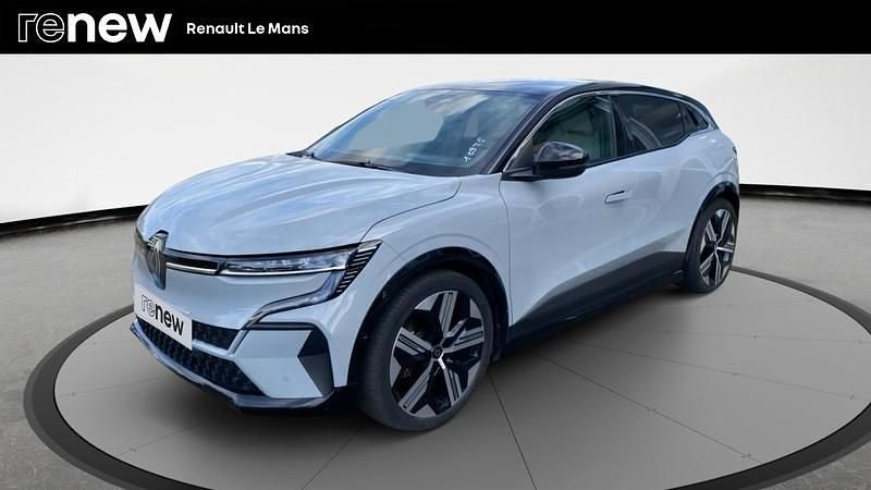 Gris Utilisé 2022 Renault Mégane Iconic Berline | 24 390 € (Prix juste) - Image 1/4