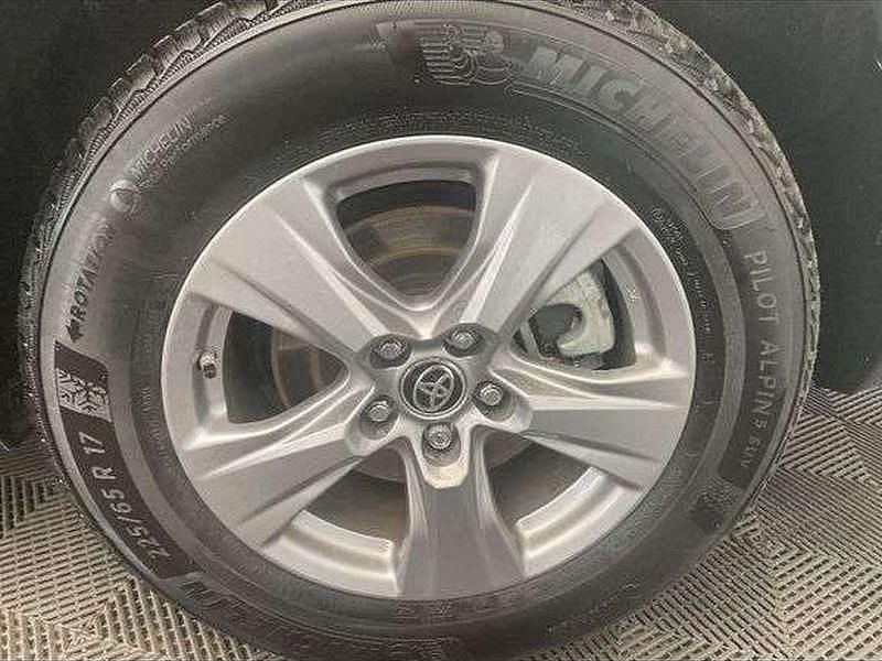 Utilisé 2023 Toyota RAV4 Hybrid Business Edition SUV | 35 990 € (Bon prix) - Image 1/1