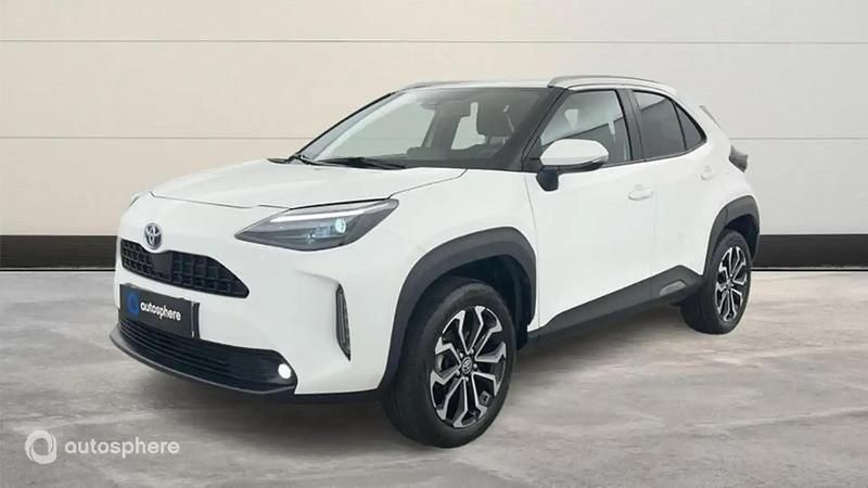 Utilisé 2022 Toyota Yaris Cross Design SUV | 25 299 € (Prix juste) - Image 1/4