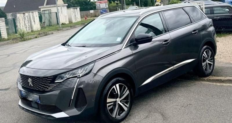 Gris Utilisé 2022 Peugeot 5008 Allure Monospace | 17 990 € (Prix juste) - Image 1/4