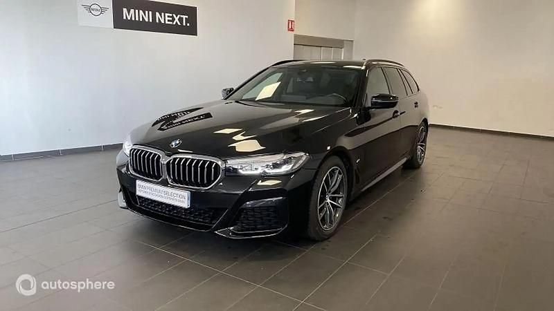 Noir Utilisé 2022 BMW 520 M Sport Break | 42 799 € (Prix juste) - Image 1/4