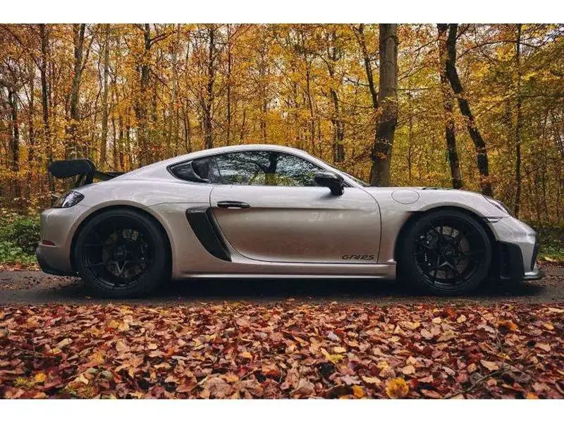 Gris Utilisé 2023 Porsche Cayman GT4 Coupé | 188 605 € (Bon prix) - Image 1/4