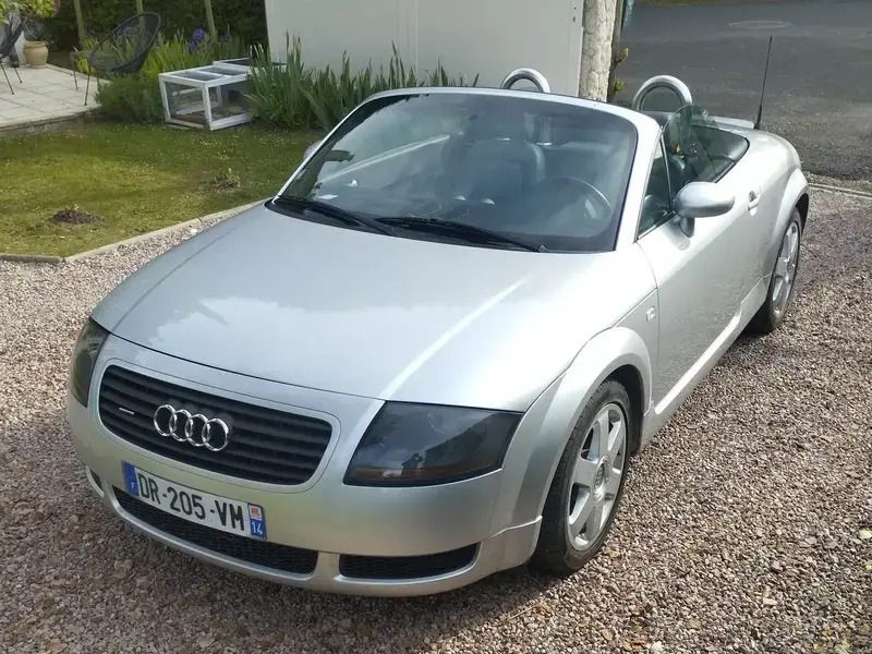 Gris Utilisé 2000 Audi TT Cabriolet | 9 950 € - Image 1/4
