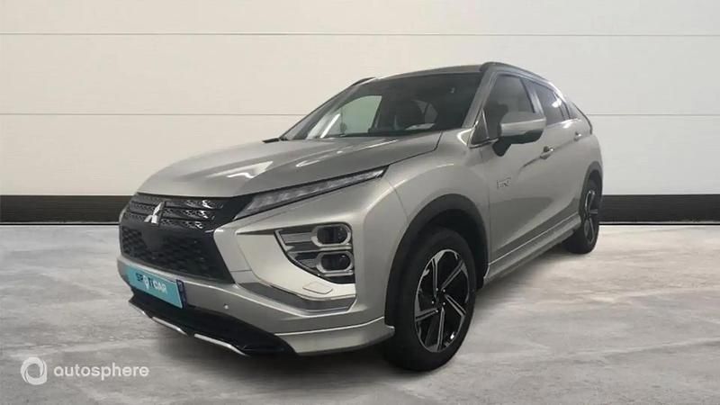 Gris Nouvelle 2024 Mitsubishi Eclipse Cross Intense SUV | 32 299 € - Image 1/4