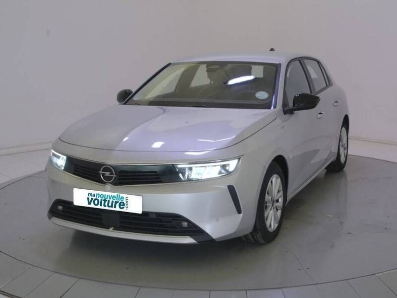 Gris Utilisé 2023 Opel Astra Edition Berline | 18 890 € (Prix juste) - Image 1/3