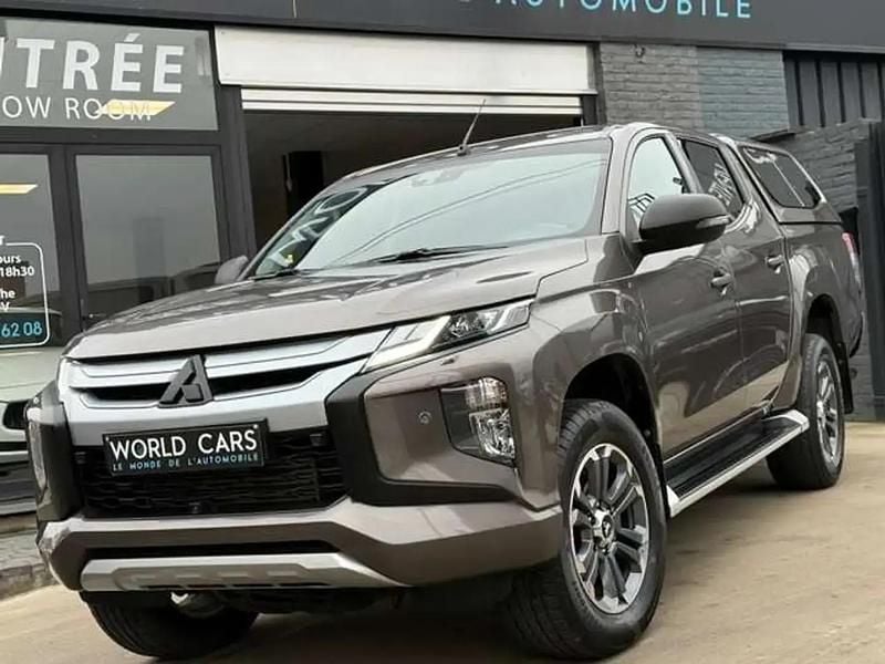 Gris Occasion 2020 Mitsubishi L200 Top Pick-up | 29 990 € (Prix juste) - Image 1/4