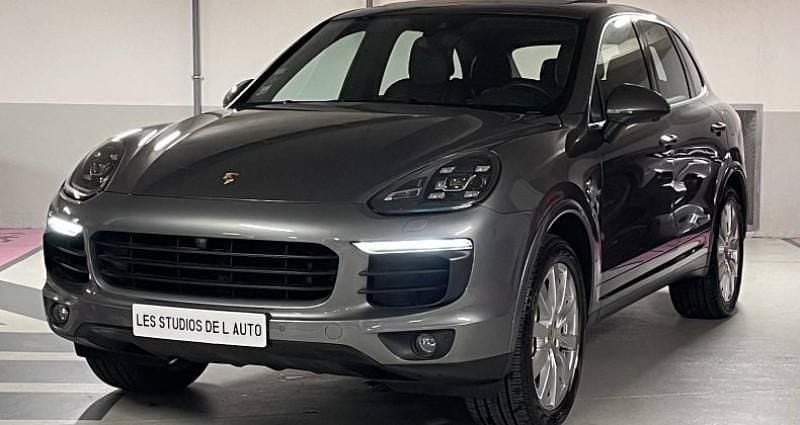 Utilisé 2015 Porsche Cayenne SUV | 47 950 € - Image 1/4