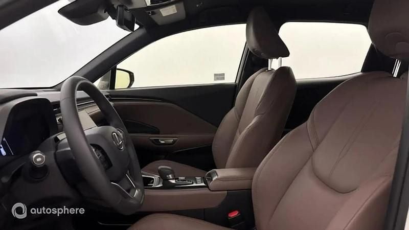 Blanc Occasion 2025 Lexus LBX SUV | 31 999 € (Bon prix) - Image 1/4