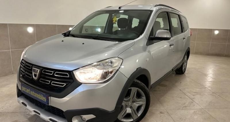 Utilisé 2020 Dacia Lodgy Stepway Monospace | 13 990 € (Prix juste) - Image 1/4
