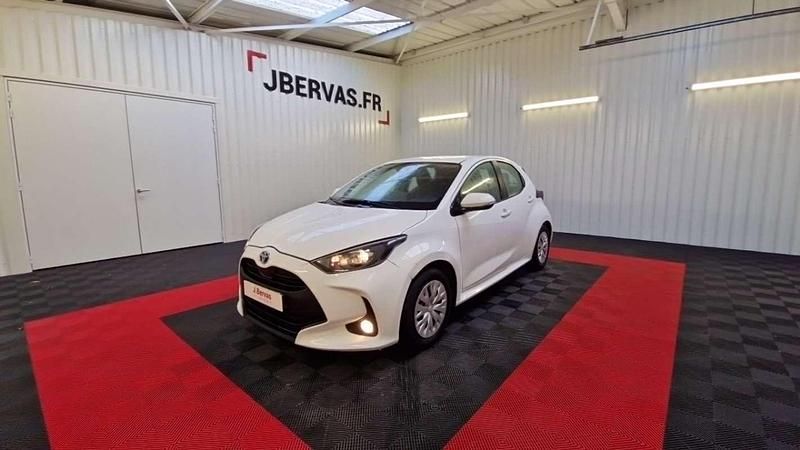 Occasion Toyota Yaris Business Edition 92 ch (67 kW) 2022 Blanc Berline