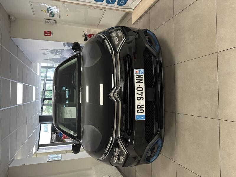 Noir Utilisé 2023 Citroën e-C4 Shine Berline | 24 250 € (Prix assez cher) - Image 1/4