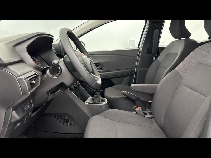 Blanc Utilisé 2023 Dacia Sandero Essentiel Citadine | 13 490 € (Bon prix) - Image 1/4