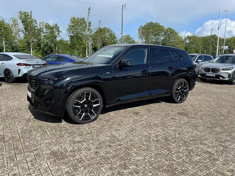 Utilisé 2023 BMW XM Comfort Edition SUV | 114 890 € - Image 1/4