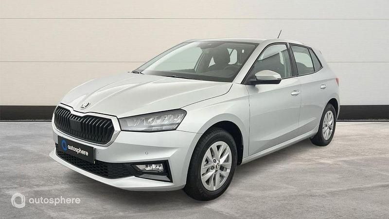 Gris Utilisé 2024 Skoda Fabia Selection Berline | 19 299 € (Bon prix) - Image 1/4