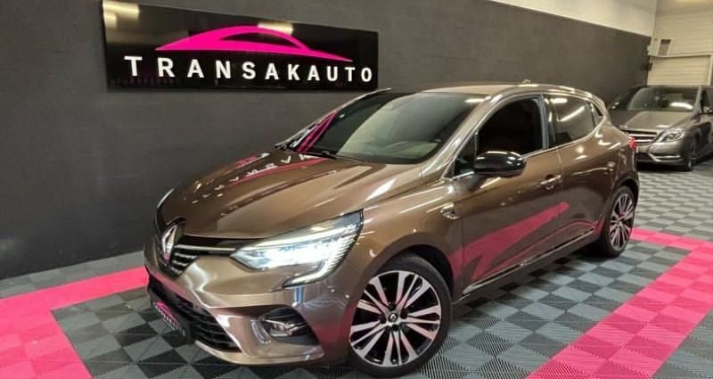 Utilisé 2019 Renault Clio V Initiale Paris Citadine | 13 990 € (Prix assez cher) - Image 1/4